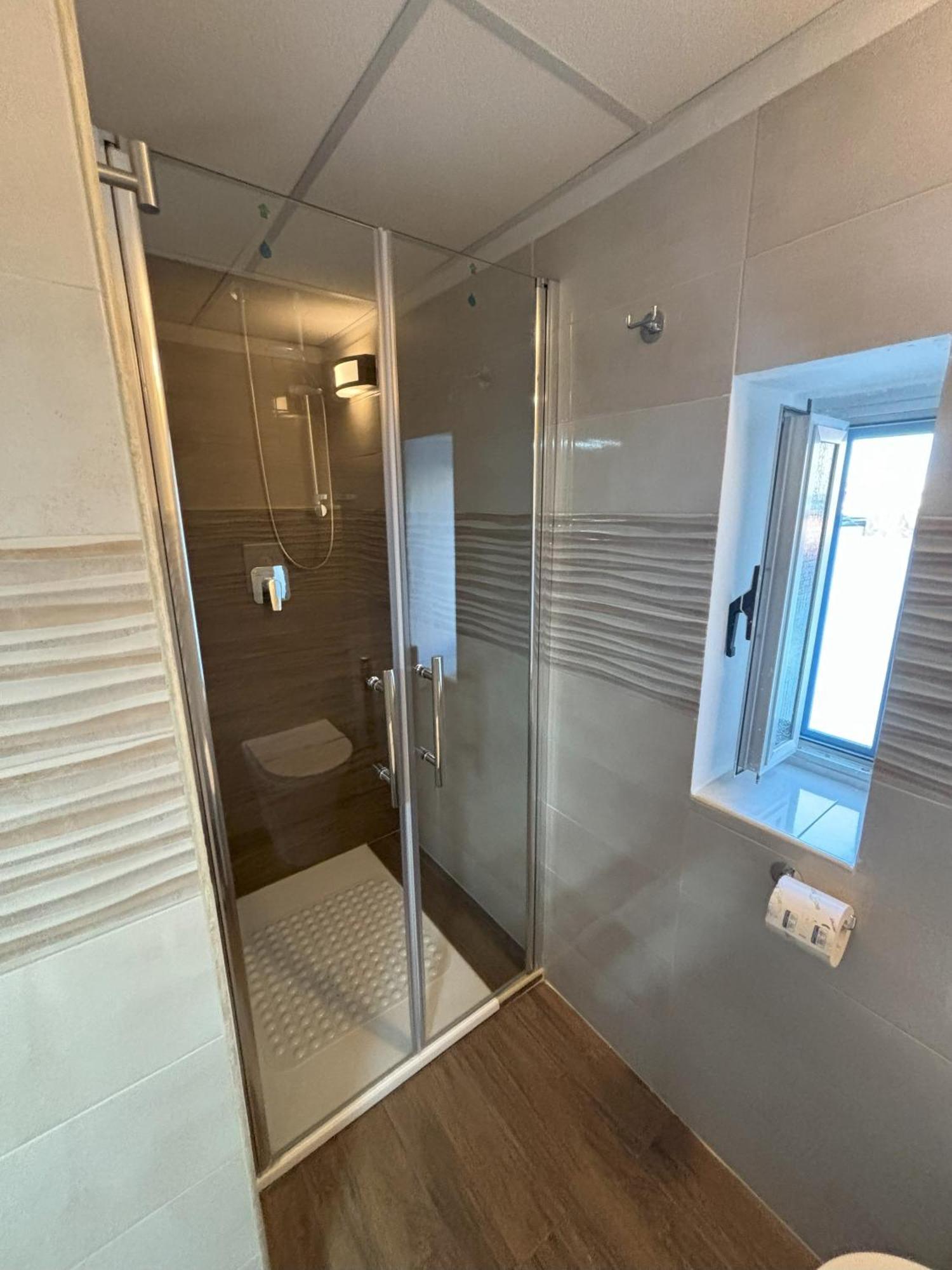 Mareluna Rooms Margherita Di Savoia Exterior photo