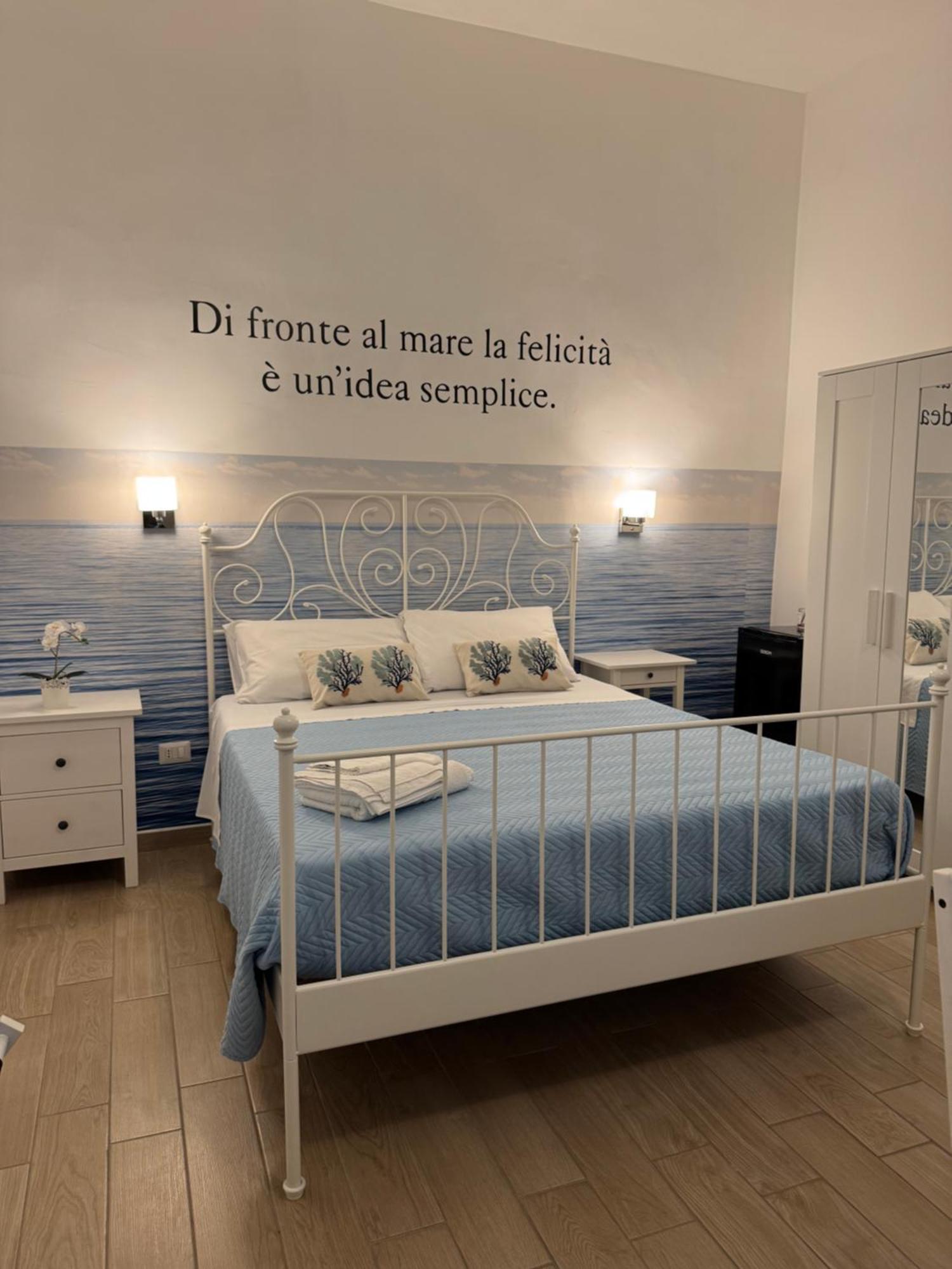 Mareluna Rooms Margherita Di Savoia Exterior photo